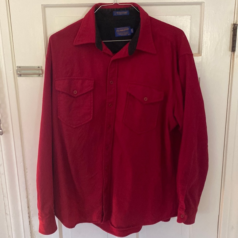 PENDLETON “Outdoorsman” 100% Wool long sleeve shirt. Size XL Long. Lightly used.